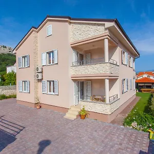  Apartament Mia